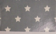 Lade das Bild in den Galerie-Viewer, Kosmetiktasche S versch. Muster