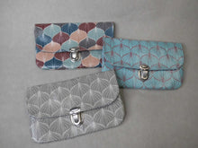 Lade das Bild in den Galerie-Viewer, Kleine Geldbörse Zwiebel versch. Farben