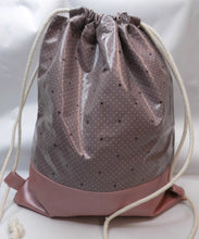 Lade das Bild in den Galerie-Viewer, Beutelrucksack Punkte rosé