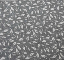 Lade das Bild in den Galerie-Viewer, XXXL Tuch Baumwolle Blätter versch. Farben