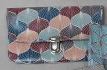 Lade das Bild in den Galerie-Viewer, Kleine Geldbörse Zwiebel versch. Farben