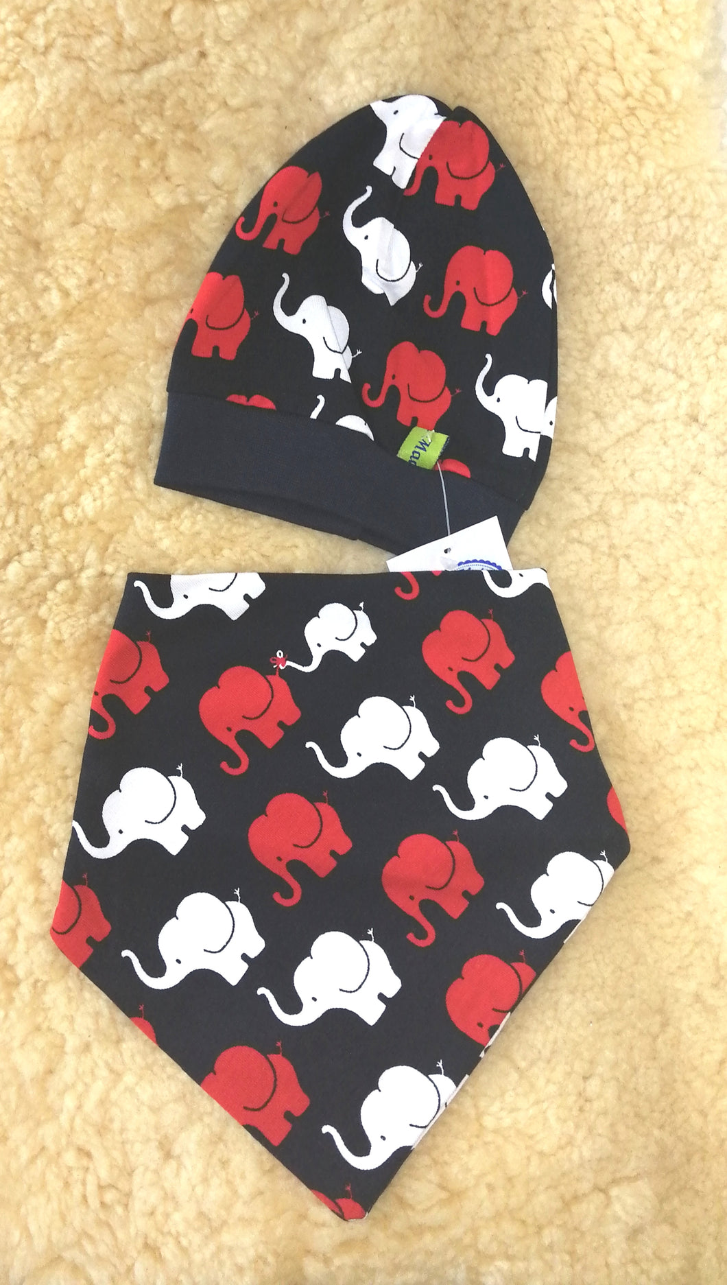Babymütze Elefanten blau/rot